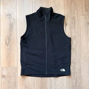 THE NORTH FACE CASTLE ROCK SOFT SHELL VEST BLACK SIZE LARGE NEW WITHOUT TAGS